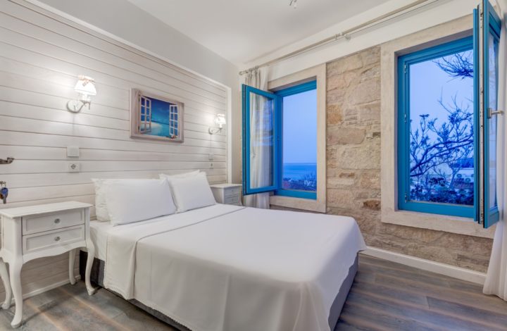 Giriş kat Deniz Manzaralı Çift Kişilik Oda – Ground Floor Double Room with Sea View